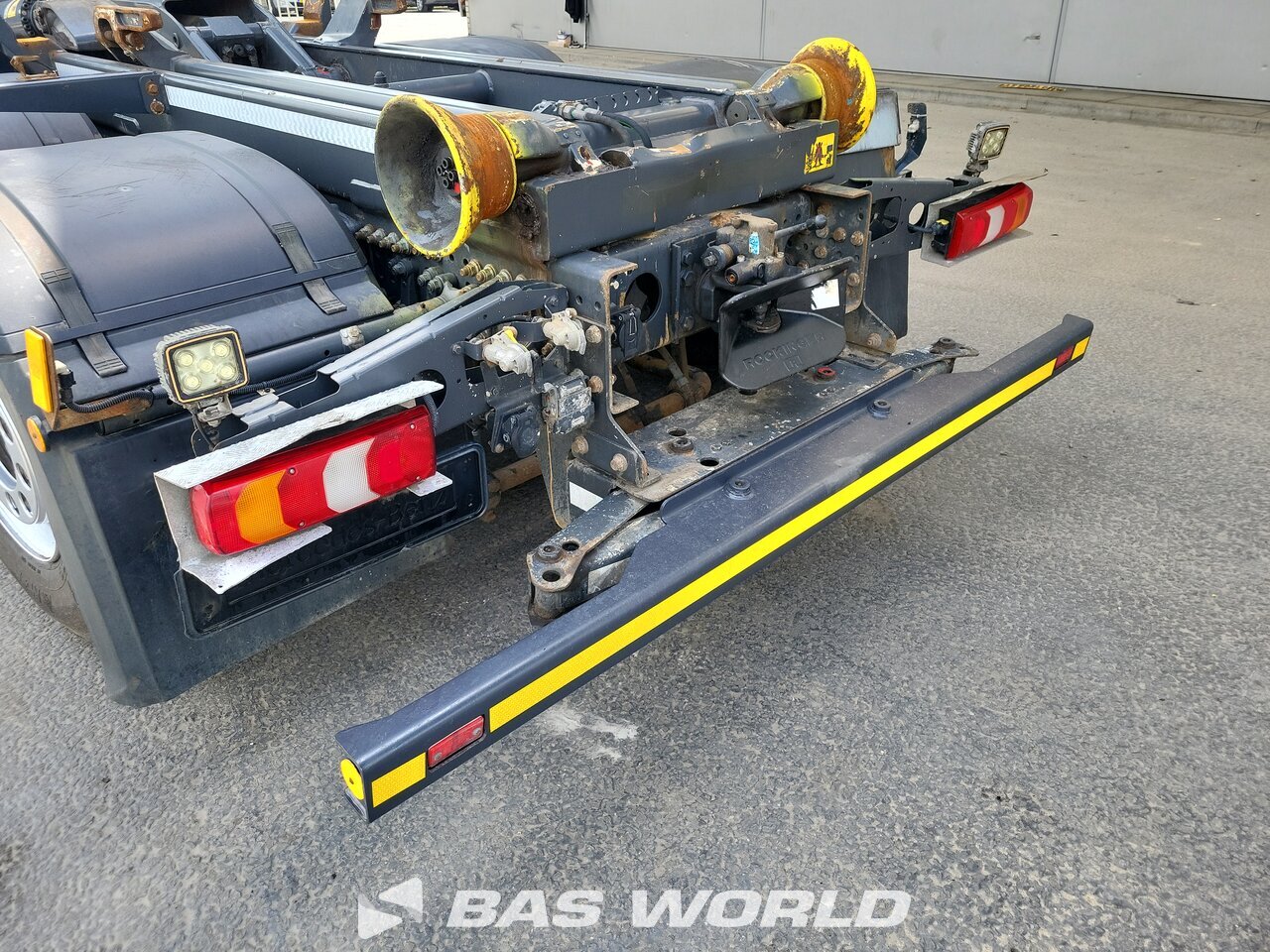 Other : Mercedes Antos 2548 caminhão de elevação com gancho