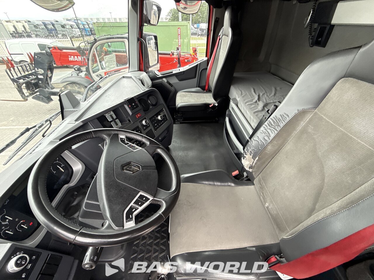 Other : Renault T 460 Vetopöytäauto