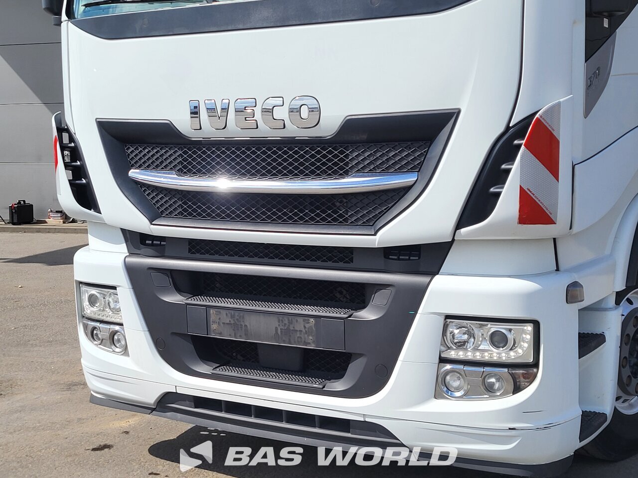 Other : Iveco Stralis 570 وحدات الجر