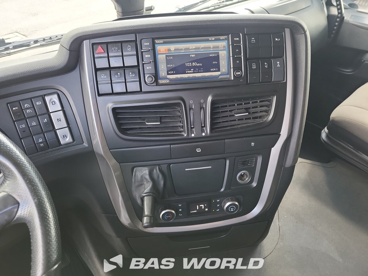 Other : Iveco Stralis 570 وحدات الجر
