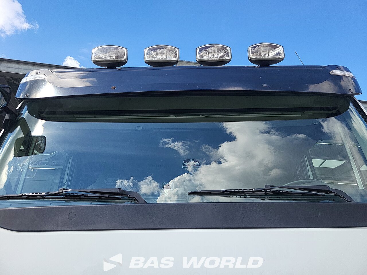 Other : Iveco Stralis 570 وحدات الجر