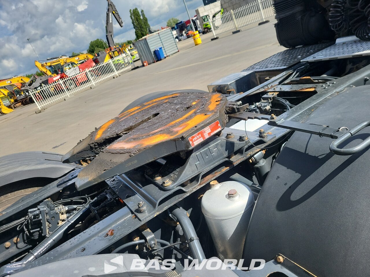 Other : Iveco Stralis 570 وحدات الجر