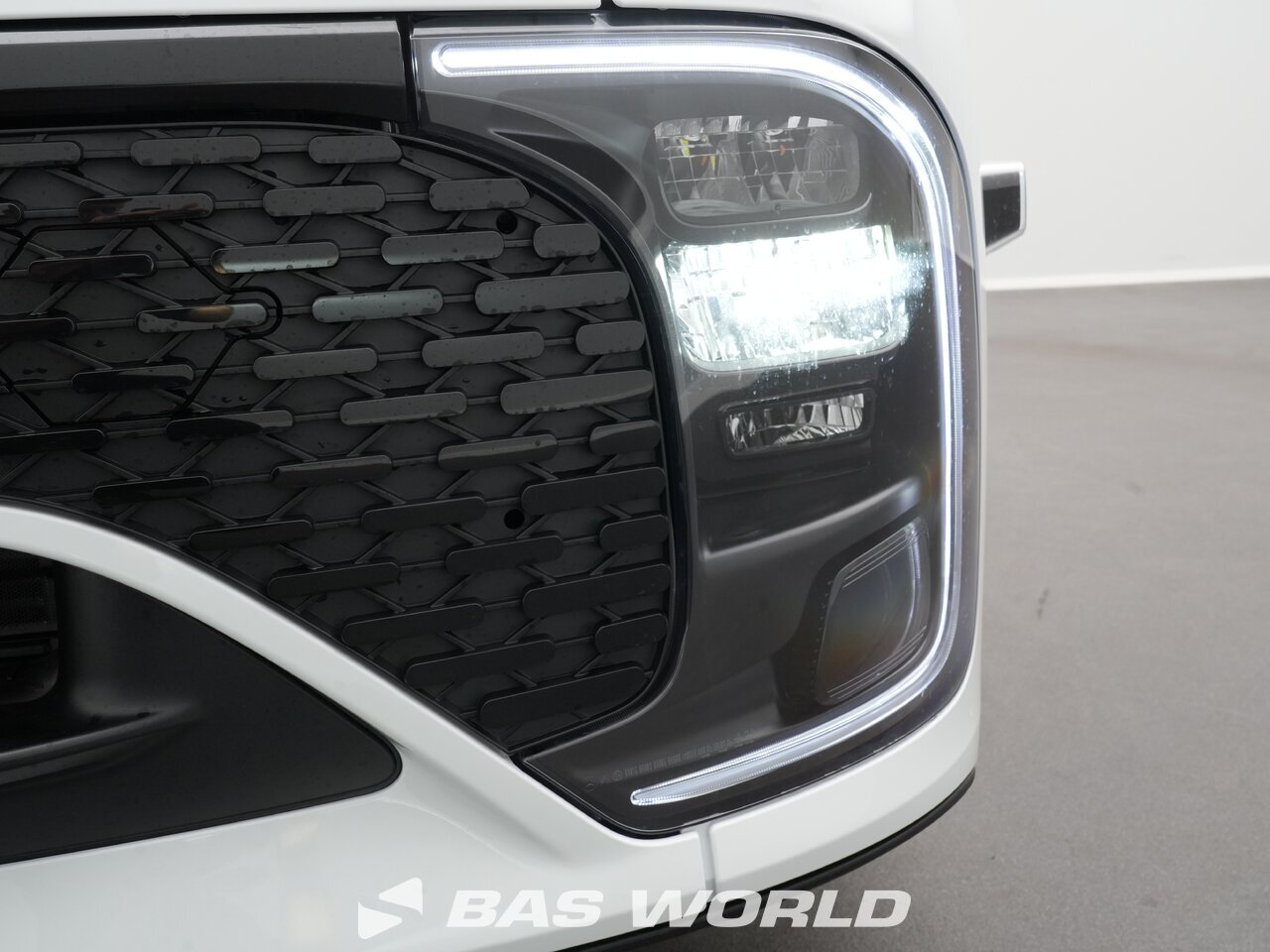 Other : Mercedes Actros L 2548 Влекач