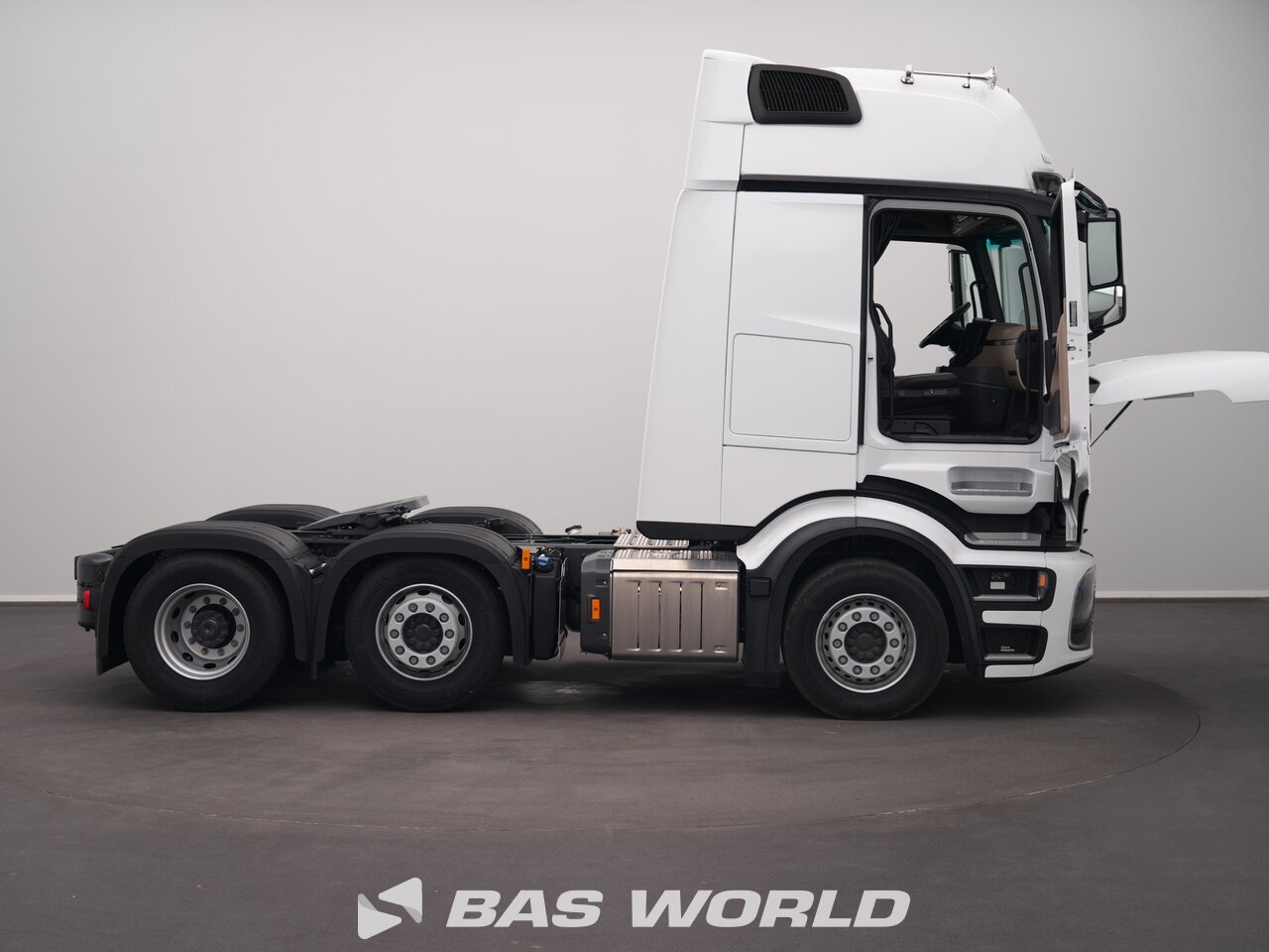 Other : Mercedes Actros L 2548 Влекач