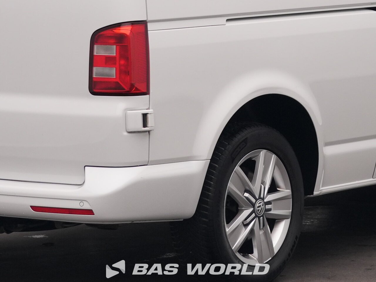Other : Volkswagen Transporter  205PK Lukket varevogn