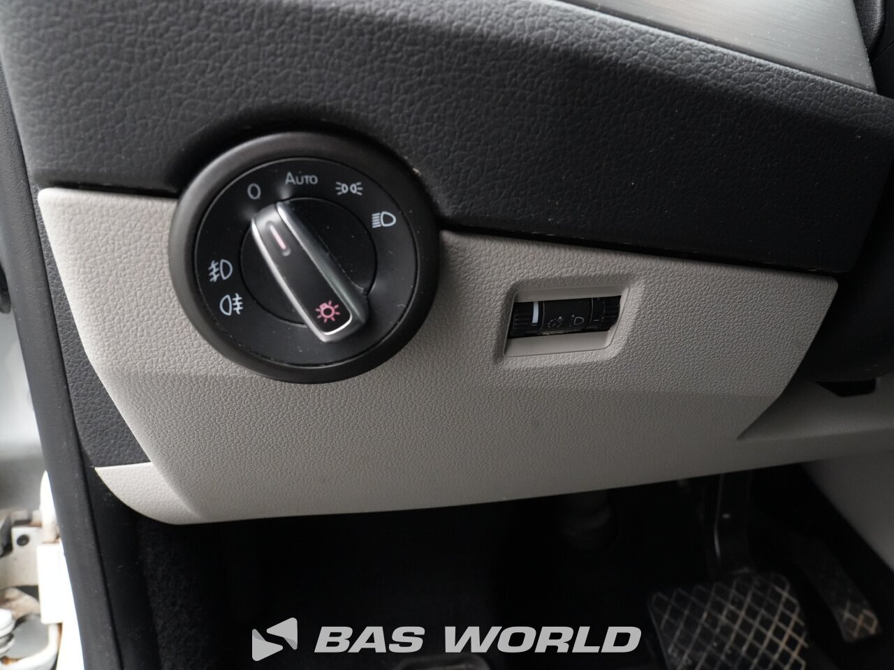 Other : Volkswagen Transporter  205PK Lukket varevogn