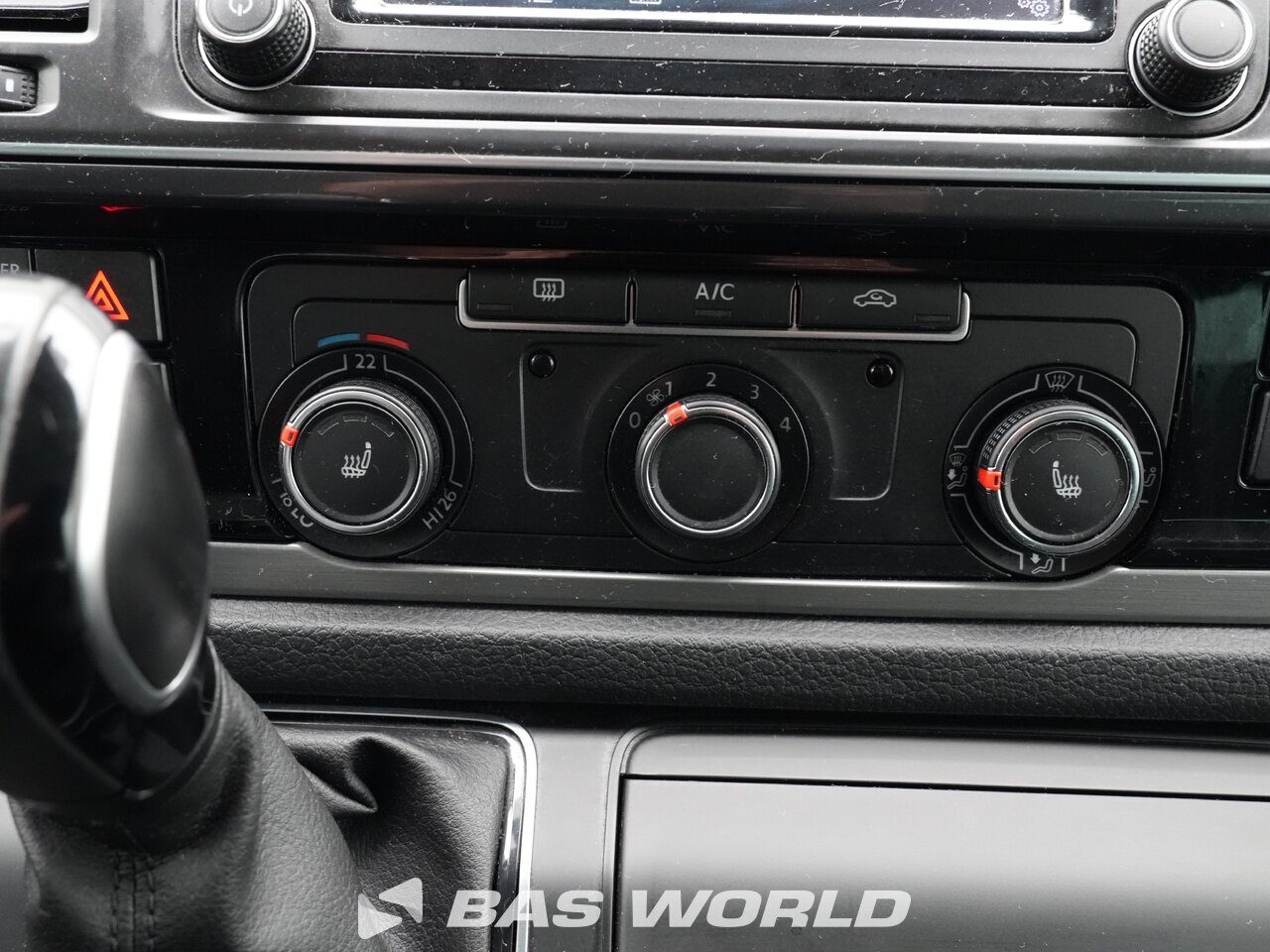Other : Volkswagen Transporter  205PK Lukket varevogn