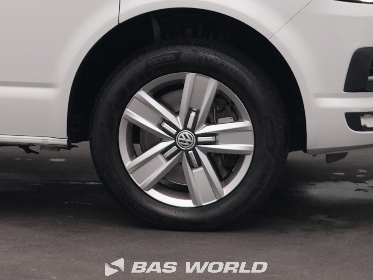 Other : Volkswagen Transporter  205PK Lukket varevogn