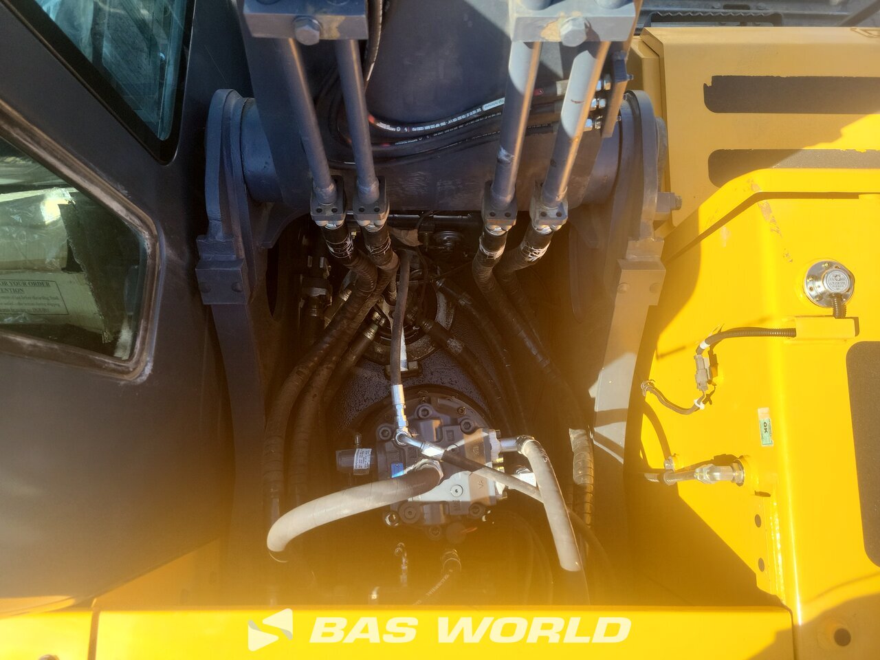 Other : Hyundai R245 LR Crawler excavators