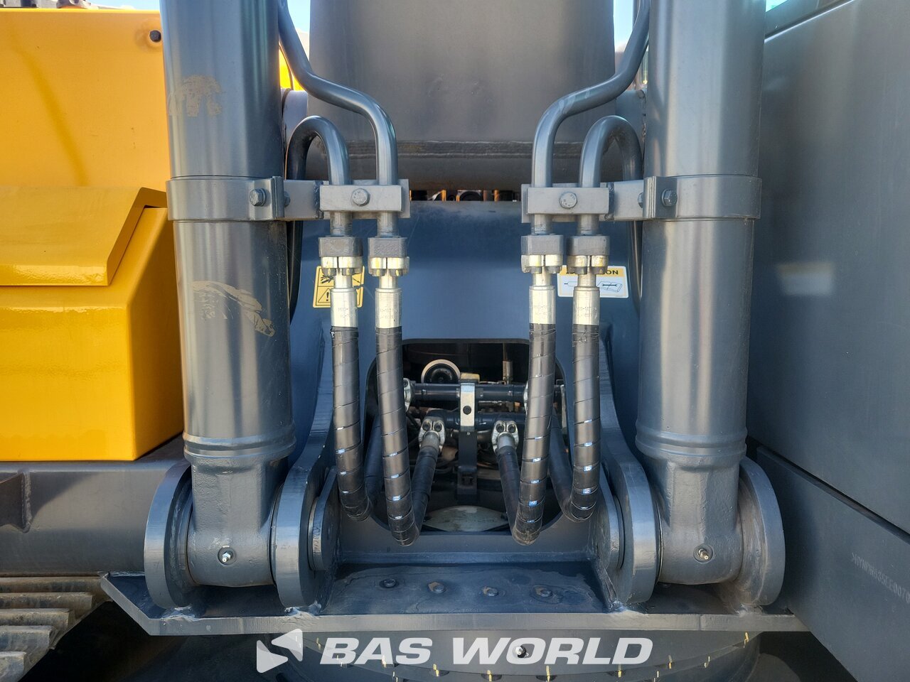 Other : Hyundai R245 LR Crawler excavators