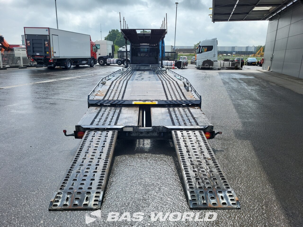 Other : Truck and Trailer