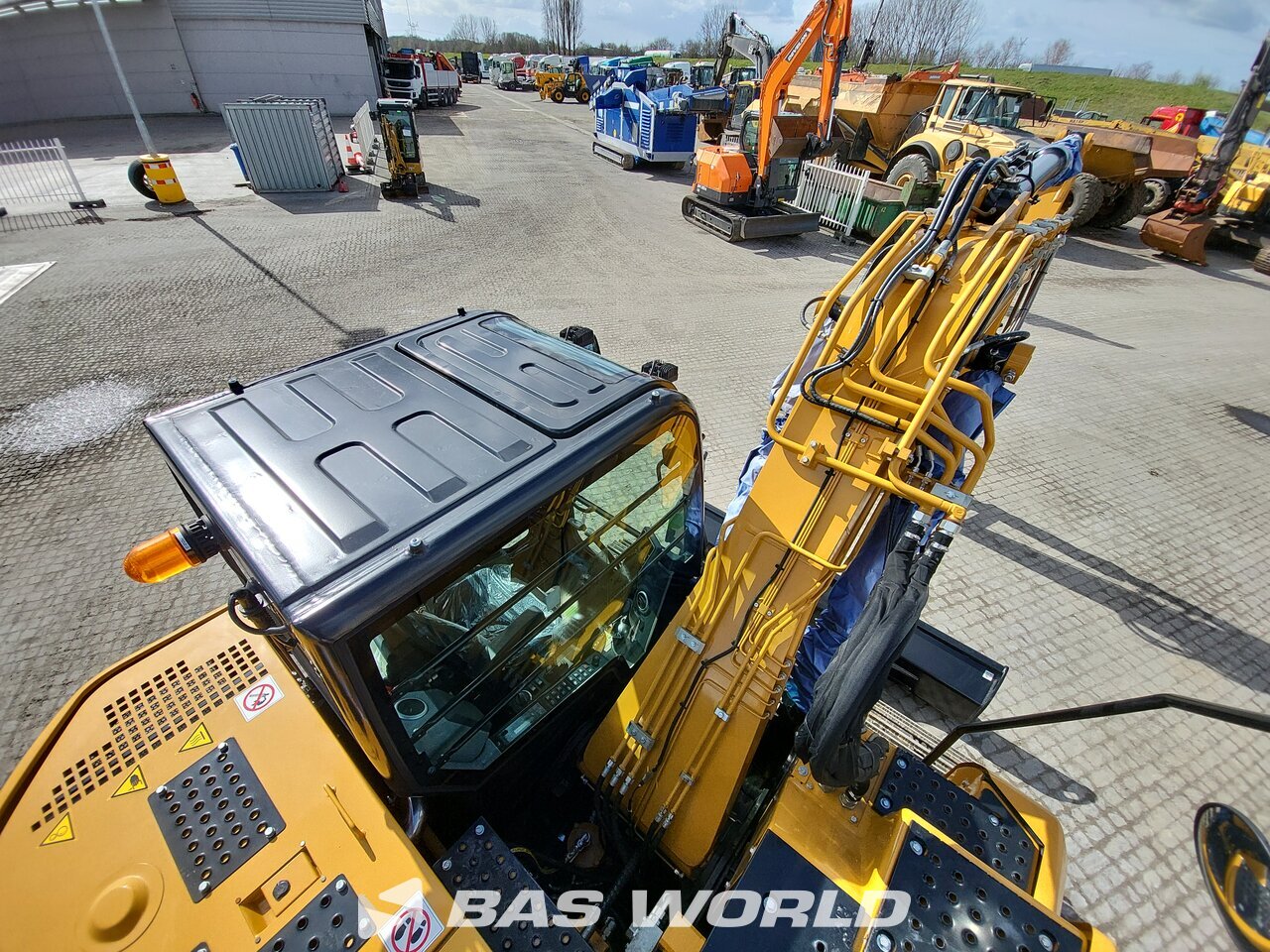 Other : Sany SY155 U Crawler excavators
