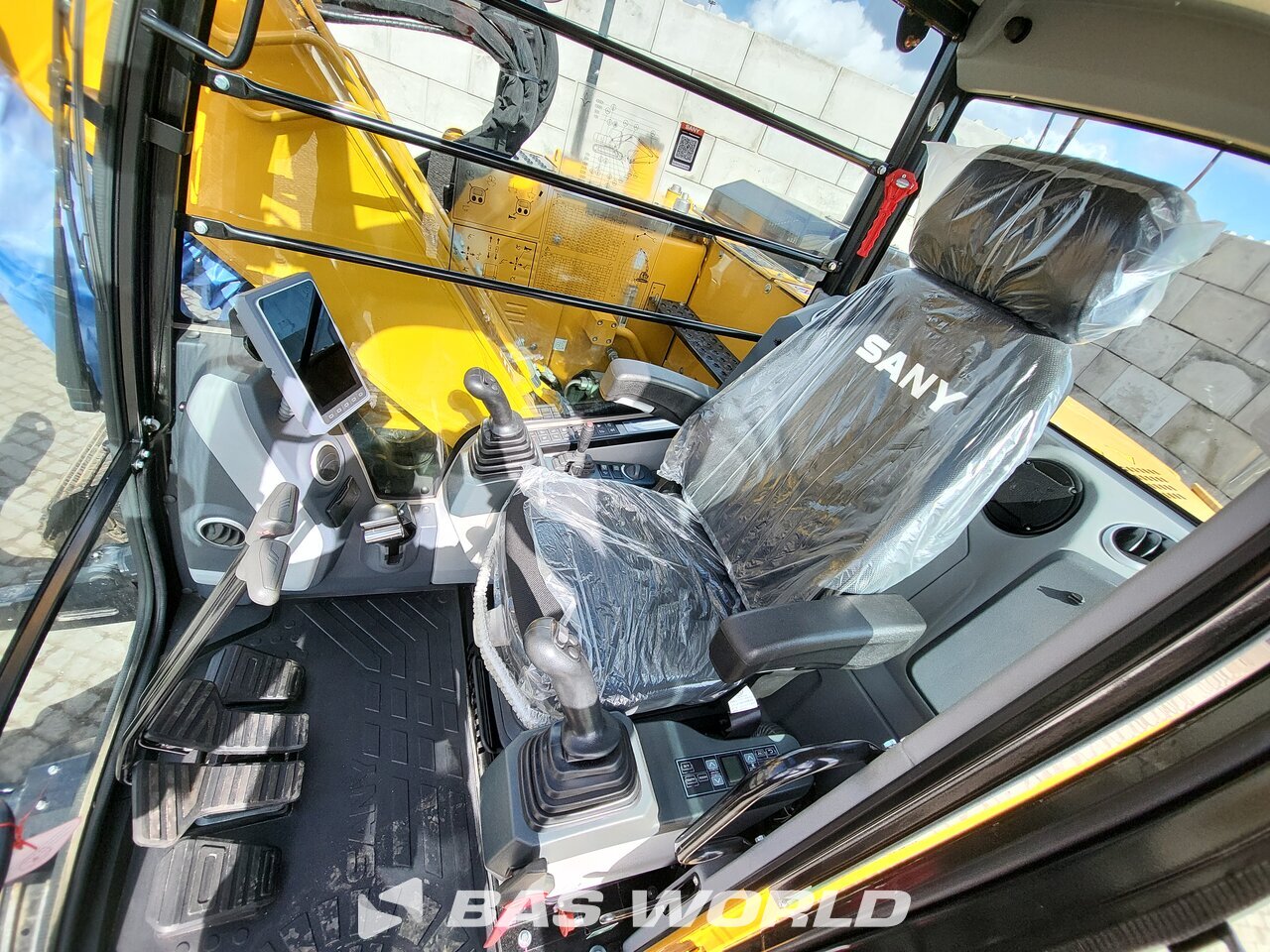 Other : Sany SY155 U Crawler excavators