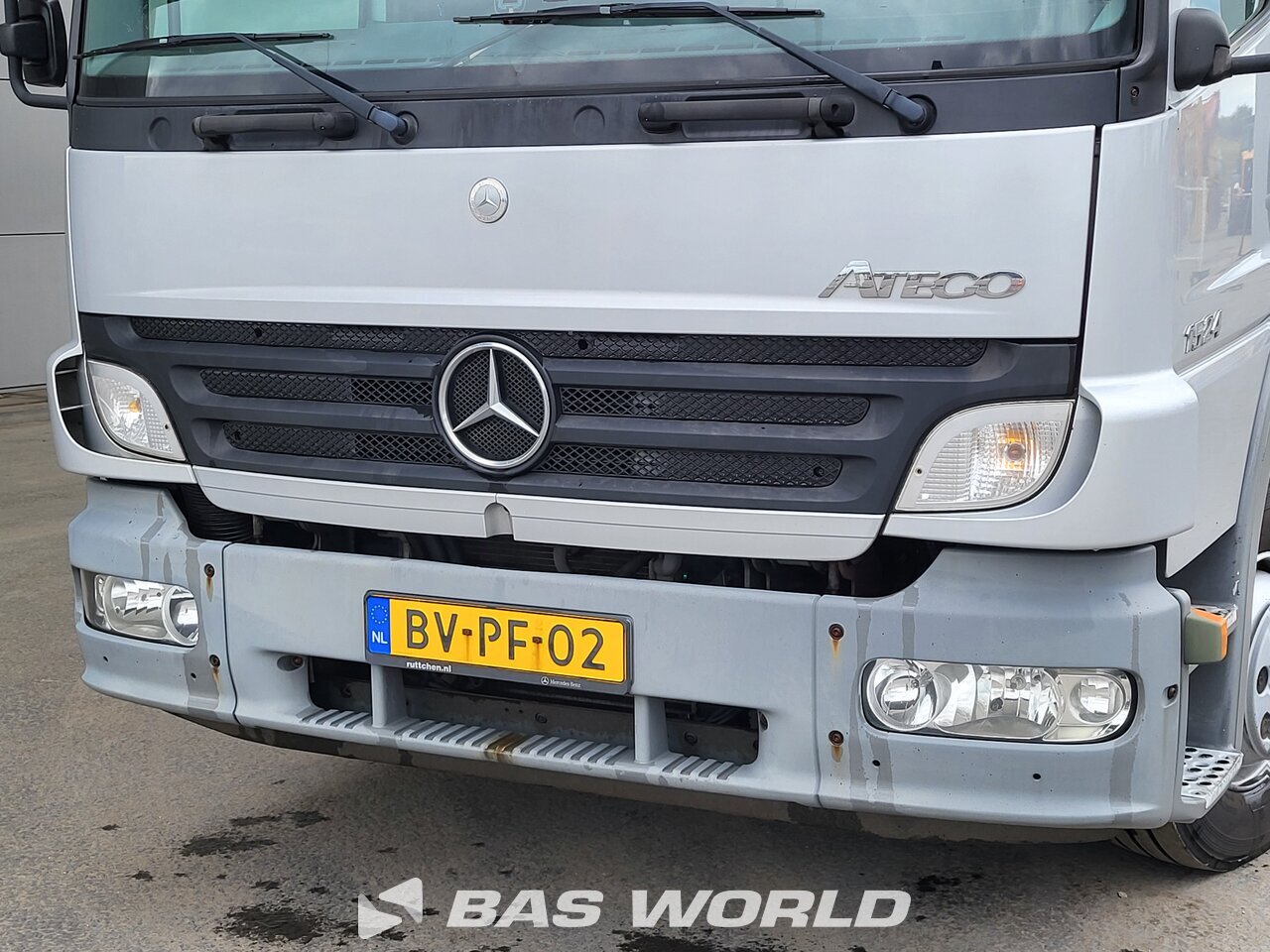 Other : Mercedes Atego 1524 Curtainside Truck
