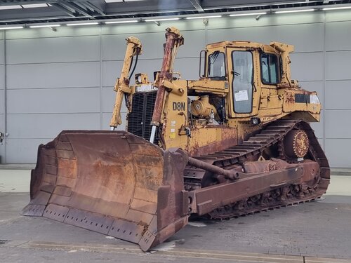 Caterpillar Dozer cingolati