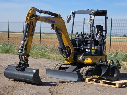 XCMG XE27 E