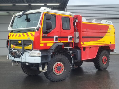 LOT DE DEUX camions de pompiers CEF Replex Renault Camiva 1/43 - Roues