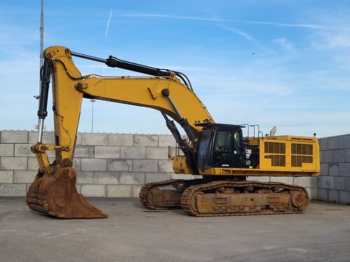 Caterpillar 390 D L Bæltegravere