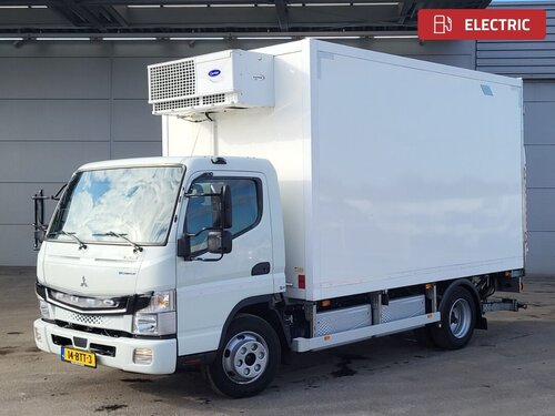 Mitsubishi 7C18 4X2 Gray Adams Camión frigorífico