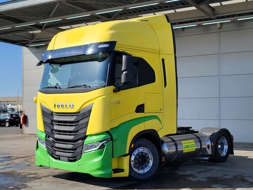 Iveco S-Way 460 4X2 Trækker