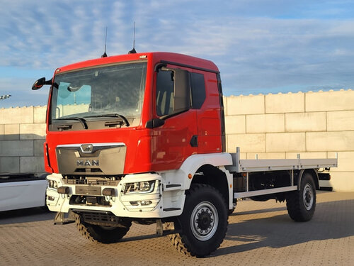 MAN TGM 18.250 4X4 Chassis truck