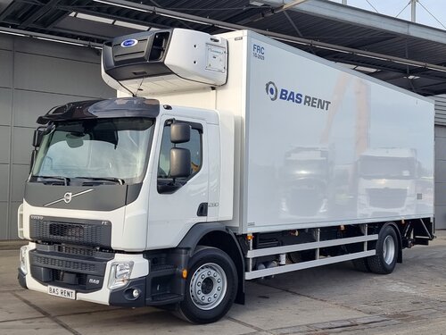 Volvo 4X2 Chłodnicza ciężarówka