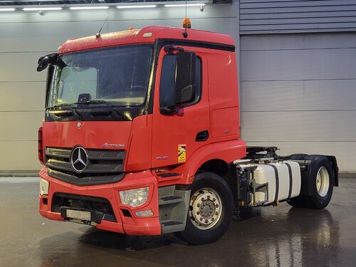 Mercedes Actros 1846 4X2 Тягач