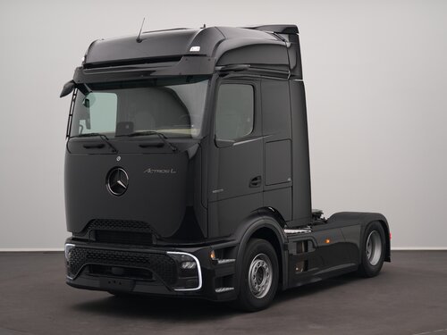 Mercedes Actros L 1853 4X2 Тягач