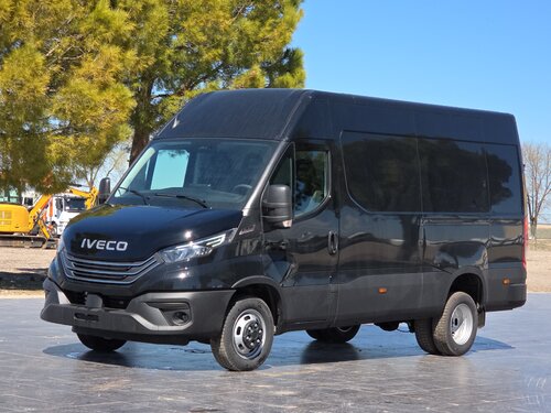 Iveco Daily 35C21 Minibussar skåpbilar