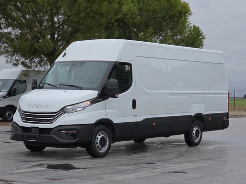 Iveco Daily 35S18 Furgoneta cerrada