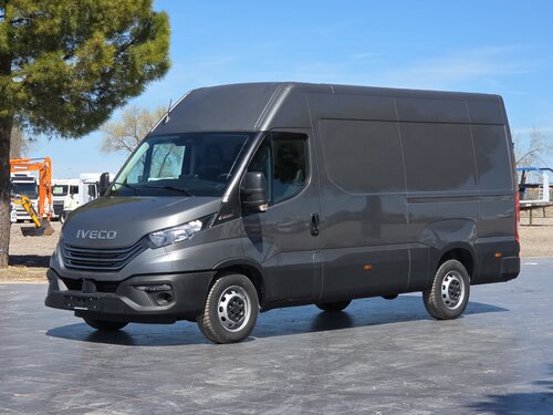 Iveco Daily 35S18 закрыто