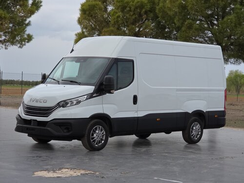 Iveco Daily 35S21 Furgoneta cerrada