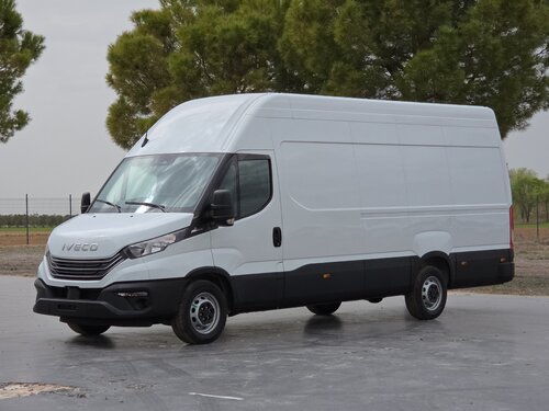 Iveco Daily 35S18 закрыто