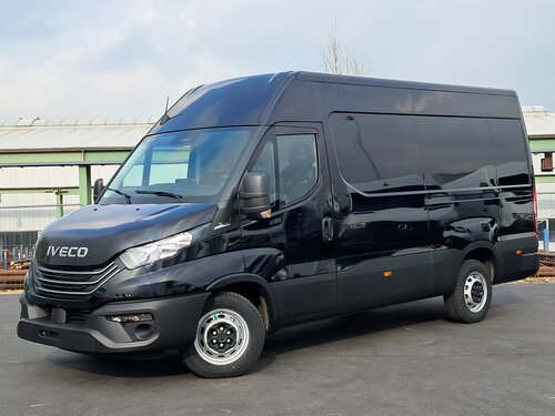 Iveco Daily 35S18 Furgone chiuso
