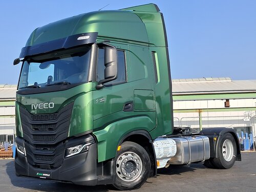 Iveco S-Way 500 4X2 Trækker