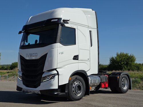 Iveco S-Way 500 4X2 Влекач