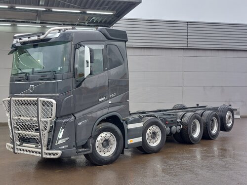 Volvo FH16 750 10X4 šasija kamiona
