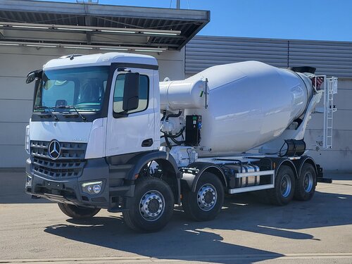Mercedes Arocs 4142 8X4 Stetter Betongbil