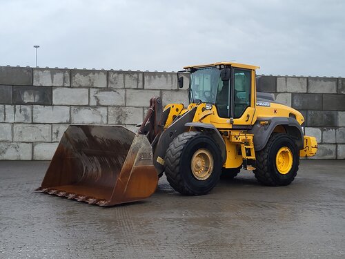 Volvo L120 H Wiellader