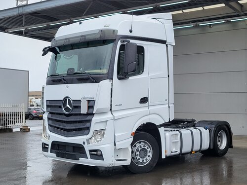 Mercedes Actros 1845 4X2 Trekker