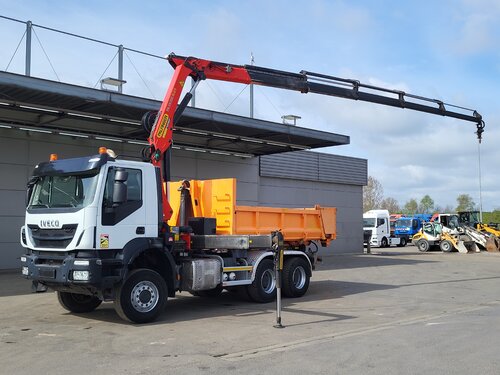 Iveco Trakker 450 6X6 Busi Group Kamion s kukom za podizanje tereta