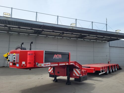GNV 4 GNV Low loader semi-trailer