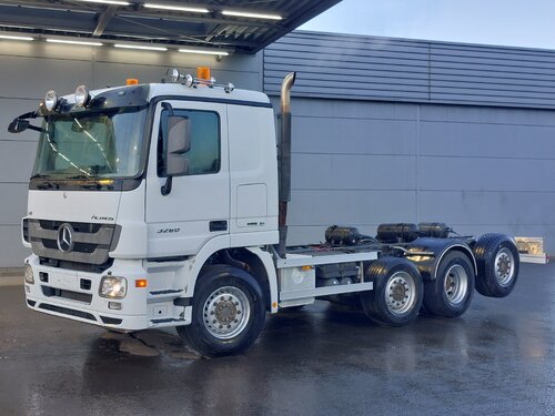 Mercedes Actros 3260 8X2 Camion cu șasiu