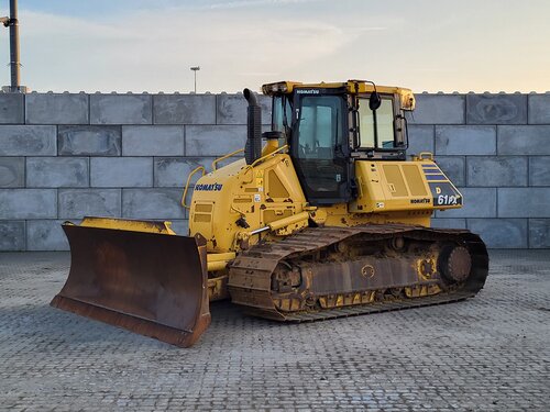Komatsu D61 PX -24 Dozer cingolati