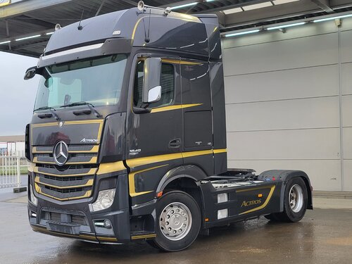 Mercedes Actros 1848 4X2 Тягач