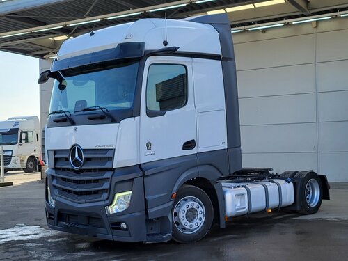 Mercedes Actros 1845 4X2 Trekker