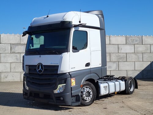 Mercedes Actros 1845 4X2 Trekker