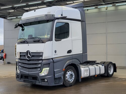 Mercedes Actros 1845 4X2 Trekker