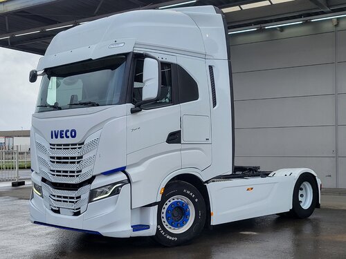 Iveco S-Way 570 4X2 Trækker