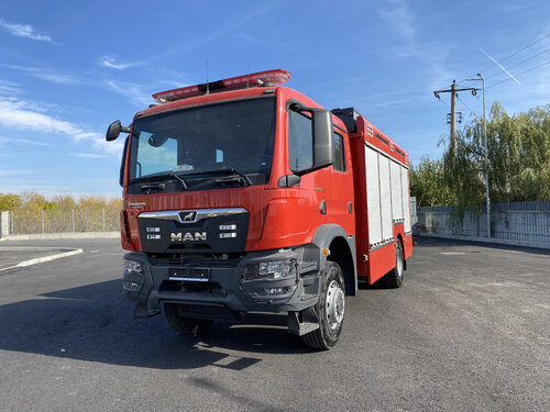 MAN TGM 18.320 4X4 Vatrogasni kamion
